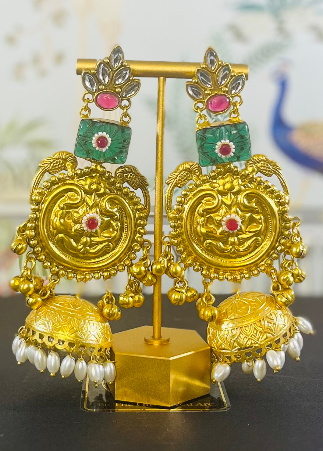 RS-006 Golden replica in green stone with earchain