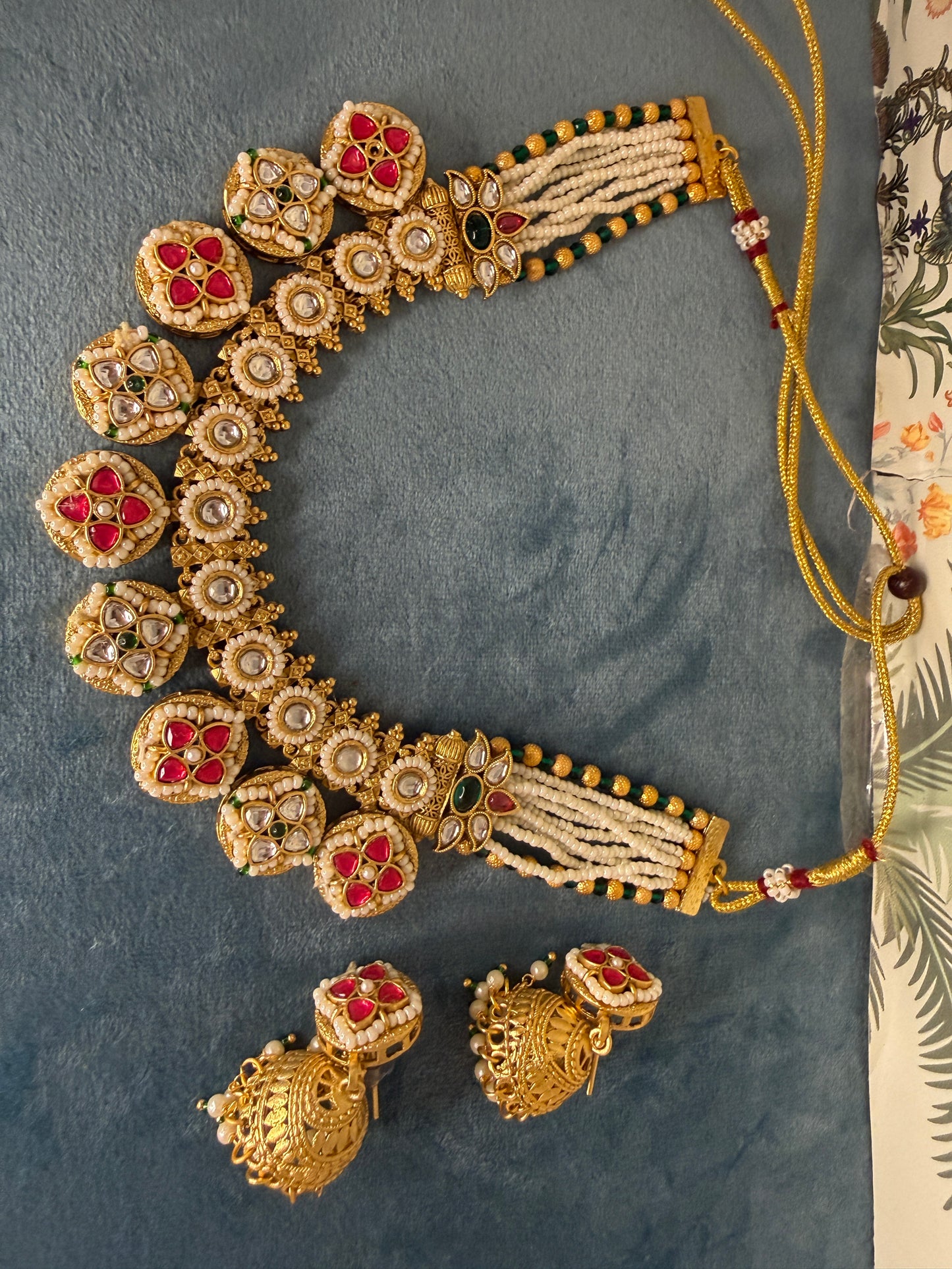Abhika- Rajwadi heavy set