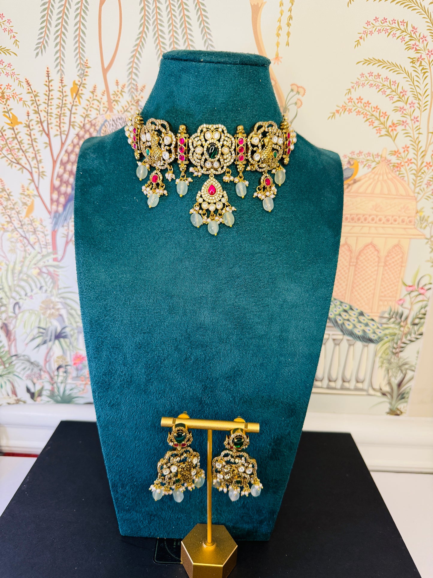 Aa012 Moissanite and stones choker