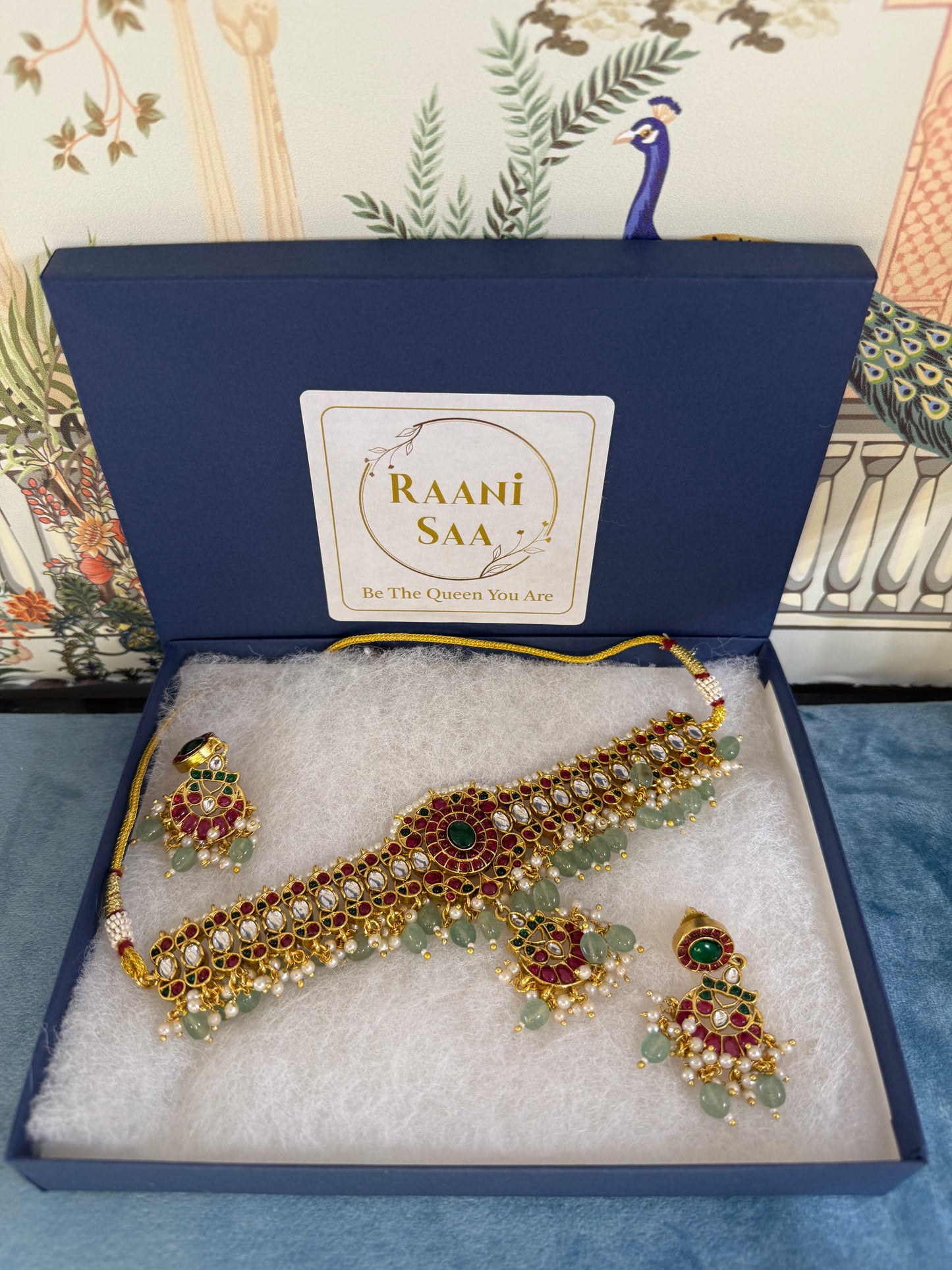 Radha- Classic choker look