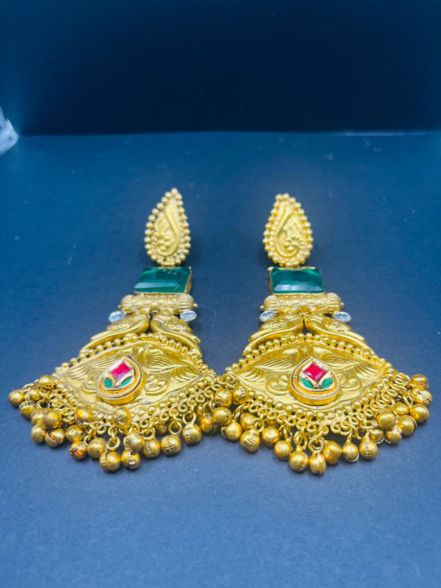 Golden replica chand bali
