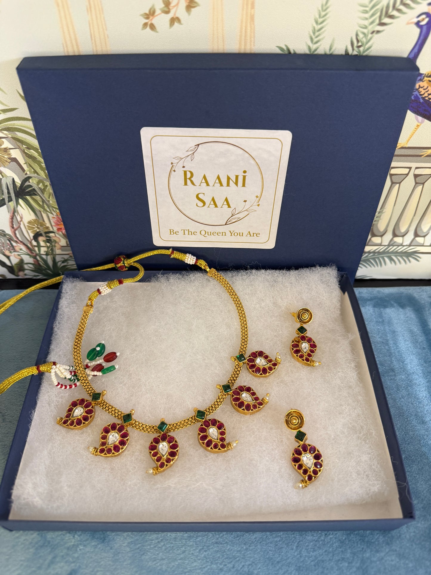 Reversible 2-in-1 mango necklace