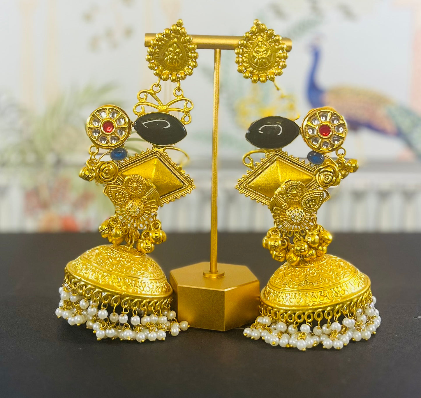 RC- 001 Monalisa stone golden replica Jhumka with earchain