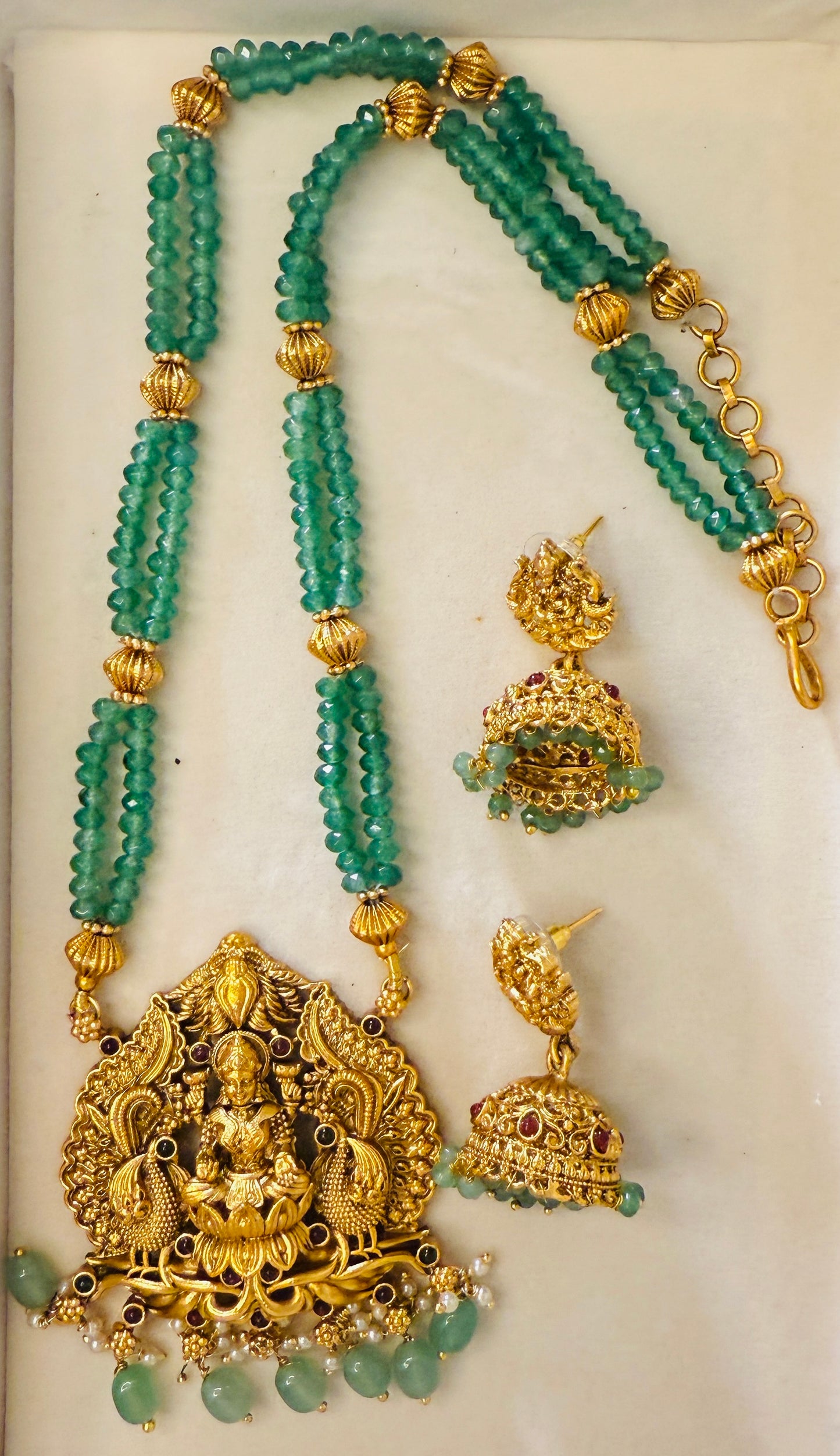 Aa021 Green beads Haaram