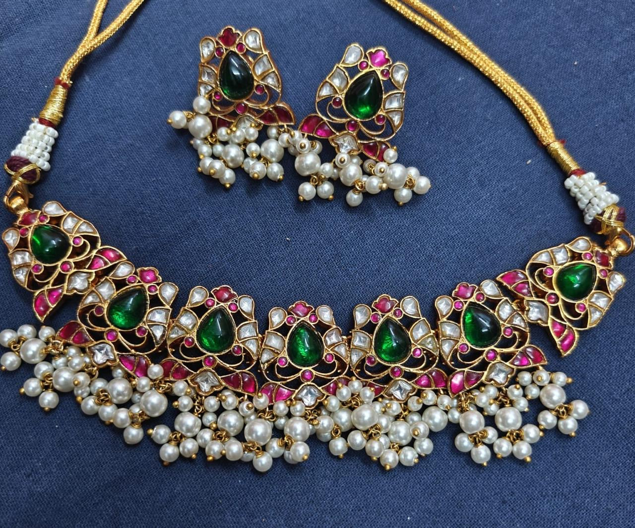 Pushp- Jadau Kundan