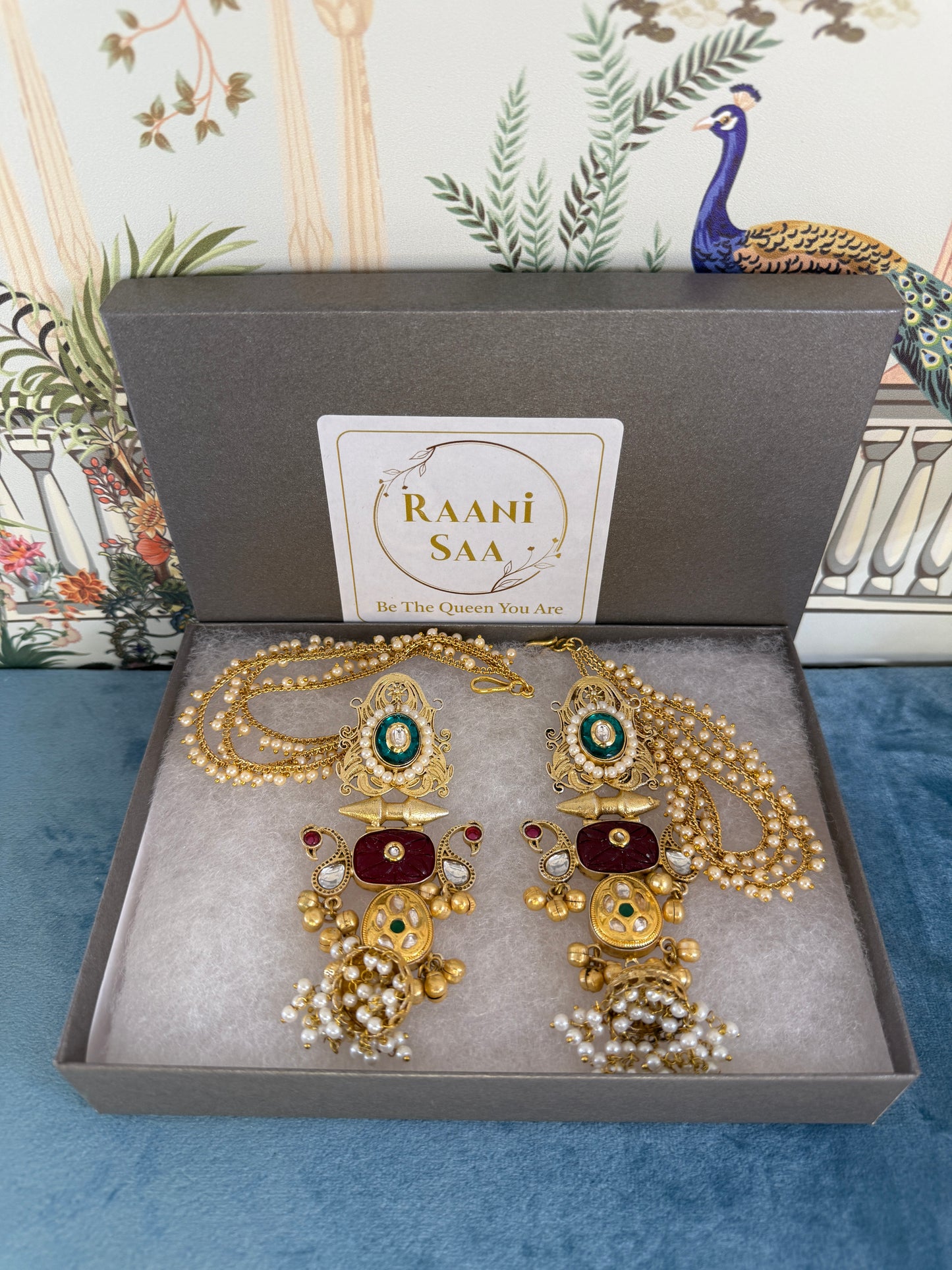 RC- 003 Gold replica with pachi detailing with earchain