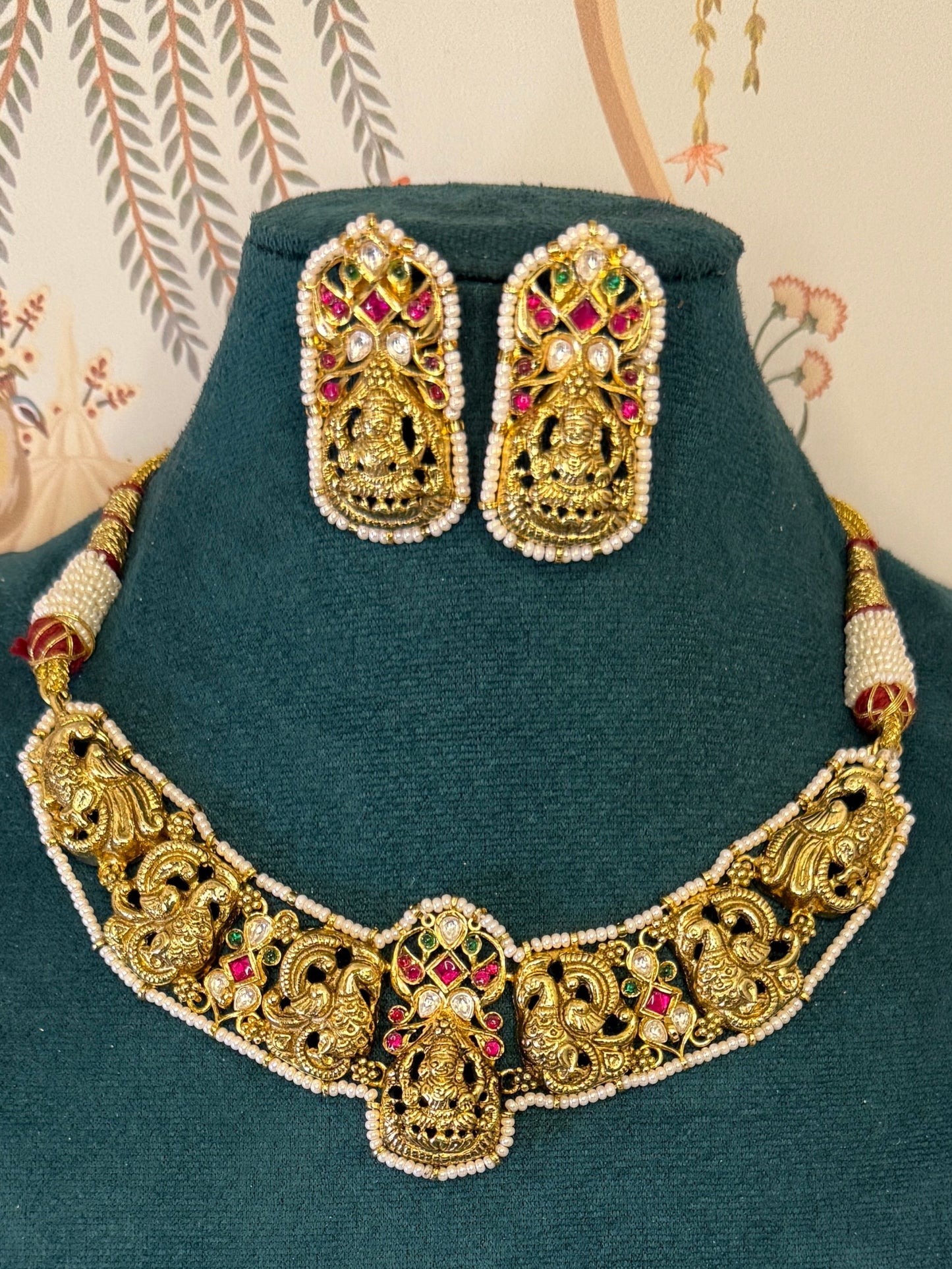 Aa006 Fusion Lakshmi Devi necklace