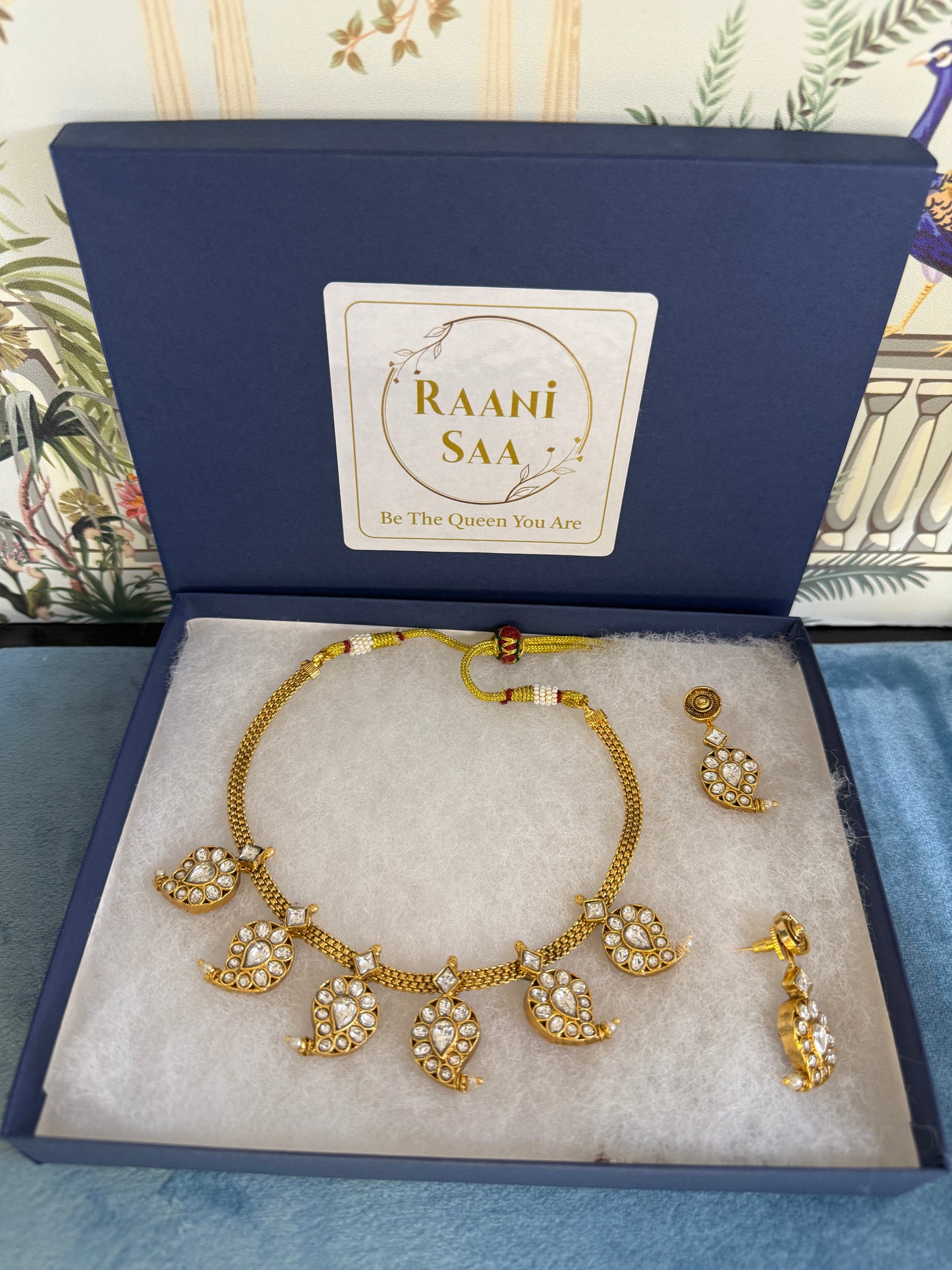 Reversible 2-in-1 mango necklace