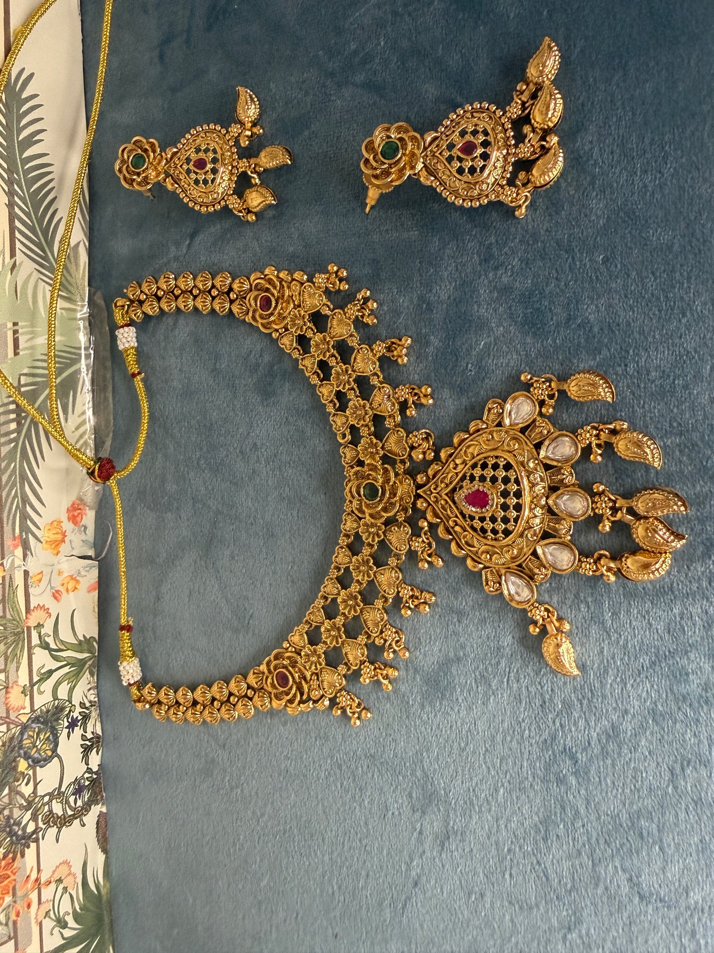 Rajwadi- gold look necklace