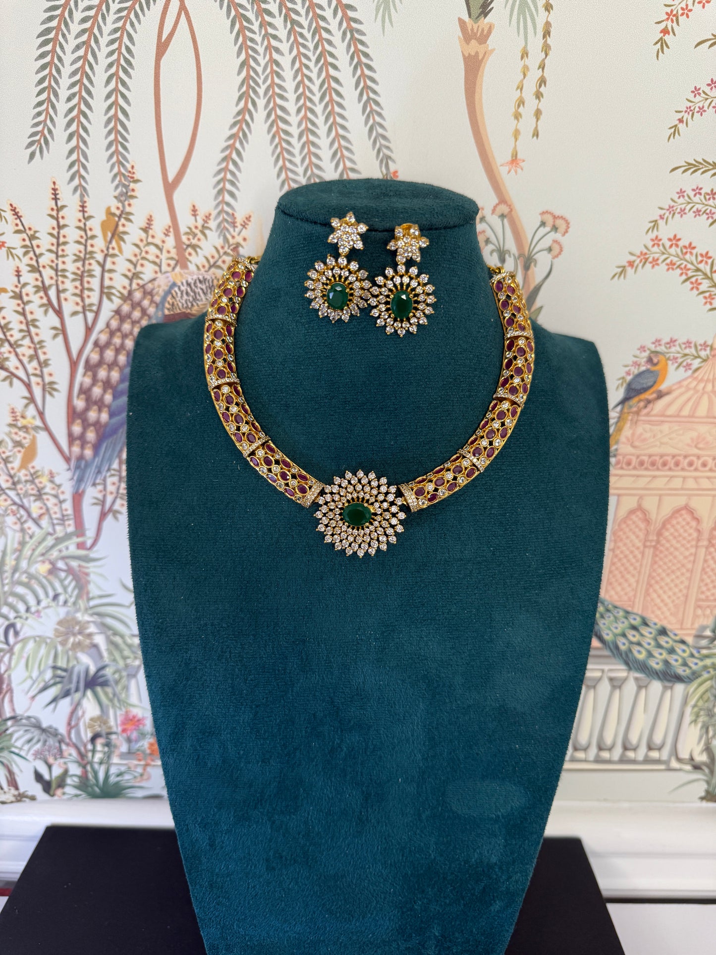 Aa019 AD set with red green stones