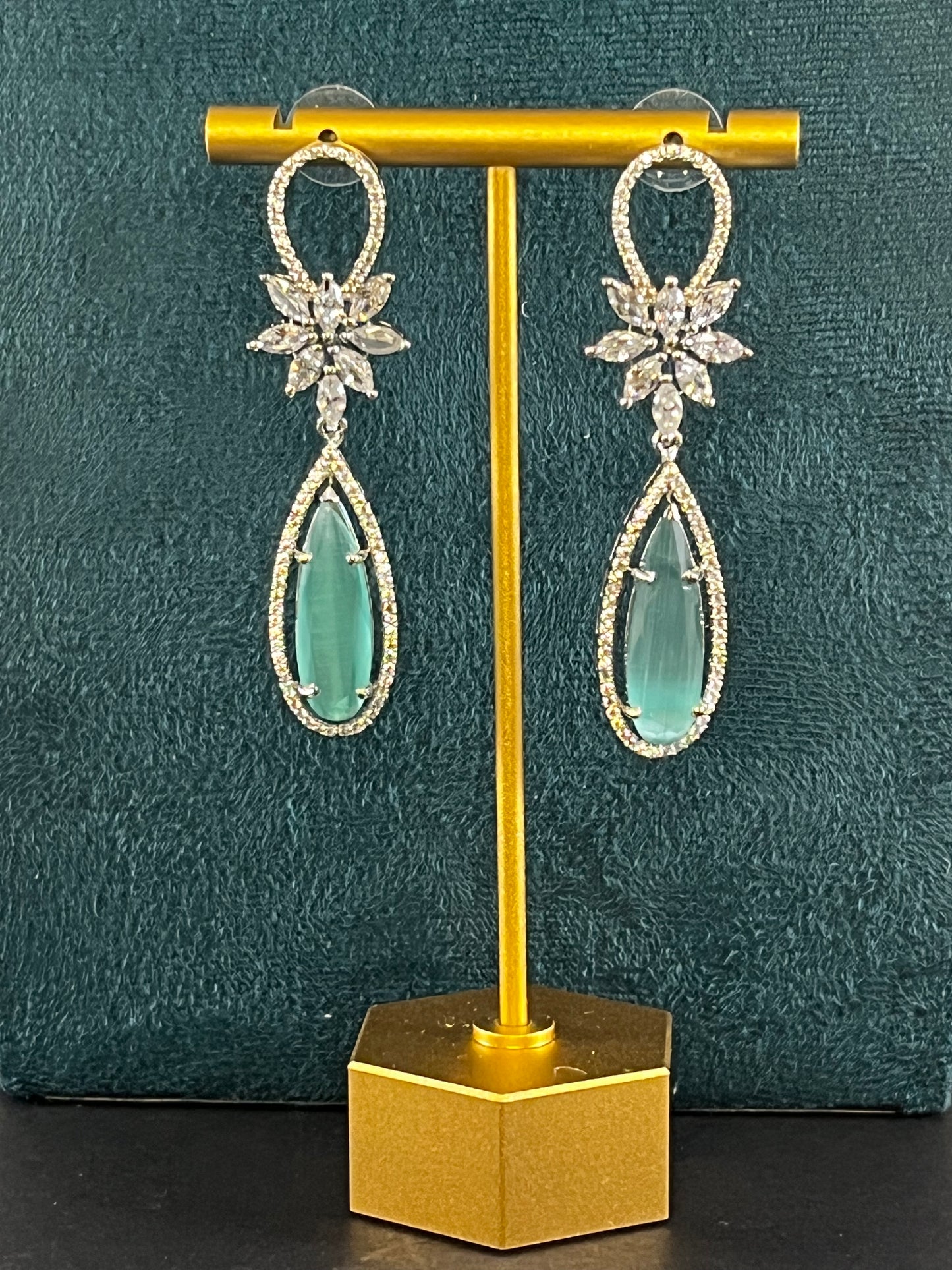 A02 Modern sleek AD danglers