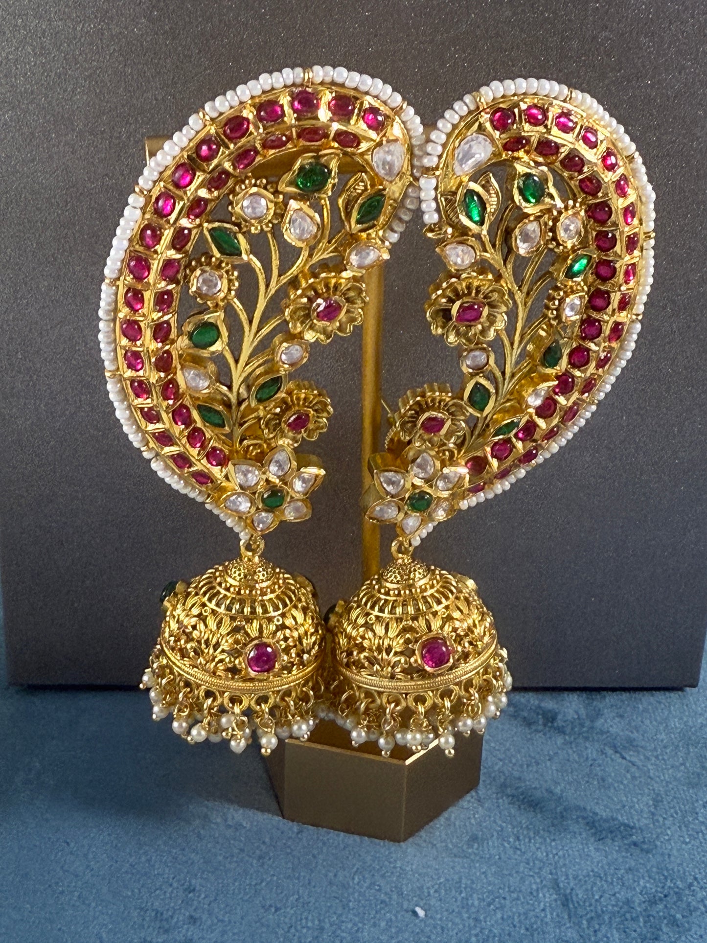 Kairi-Real Jadau earcuffs