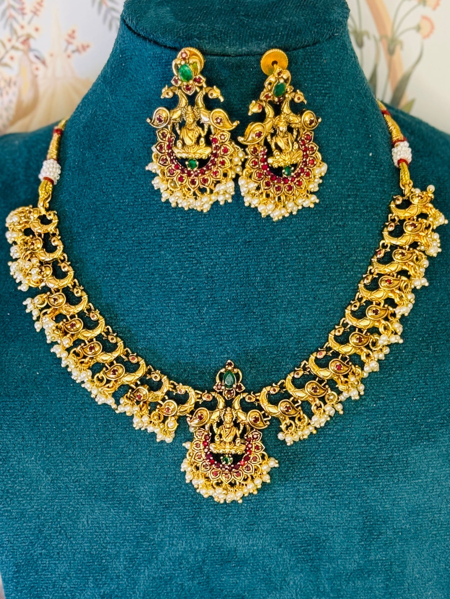 Aa013 Temple jewelry