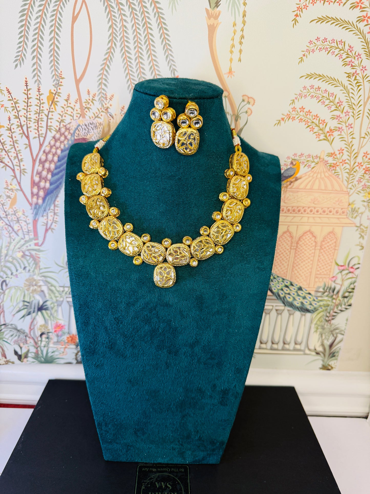 Aa011 Kundan necklace with jali work