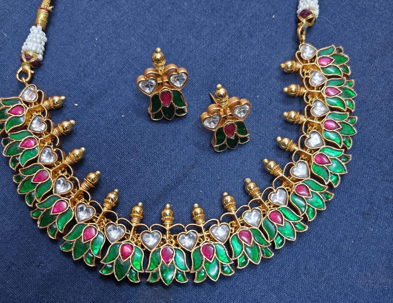 Pushkara- Jadau kundan