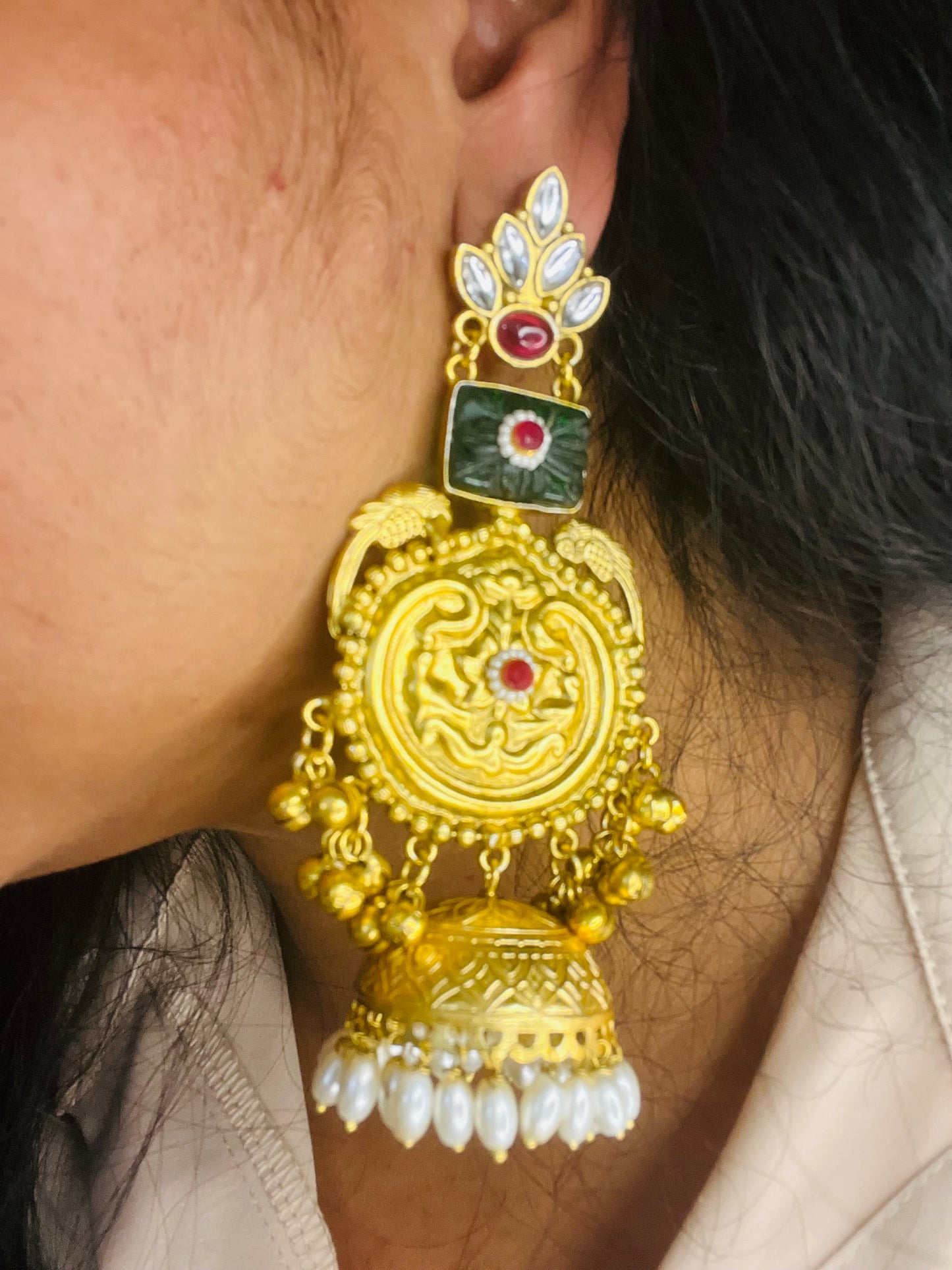 RS-006 Golden replica in green stone with earchain