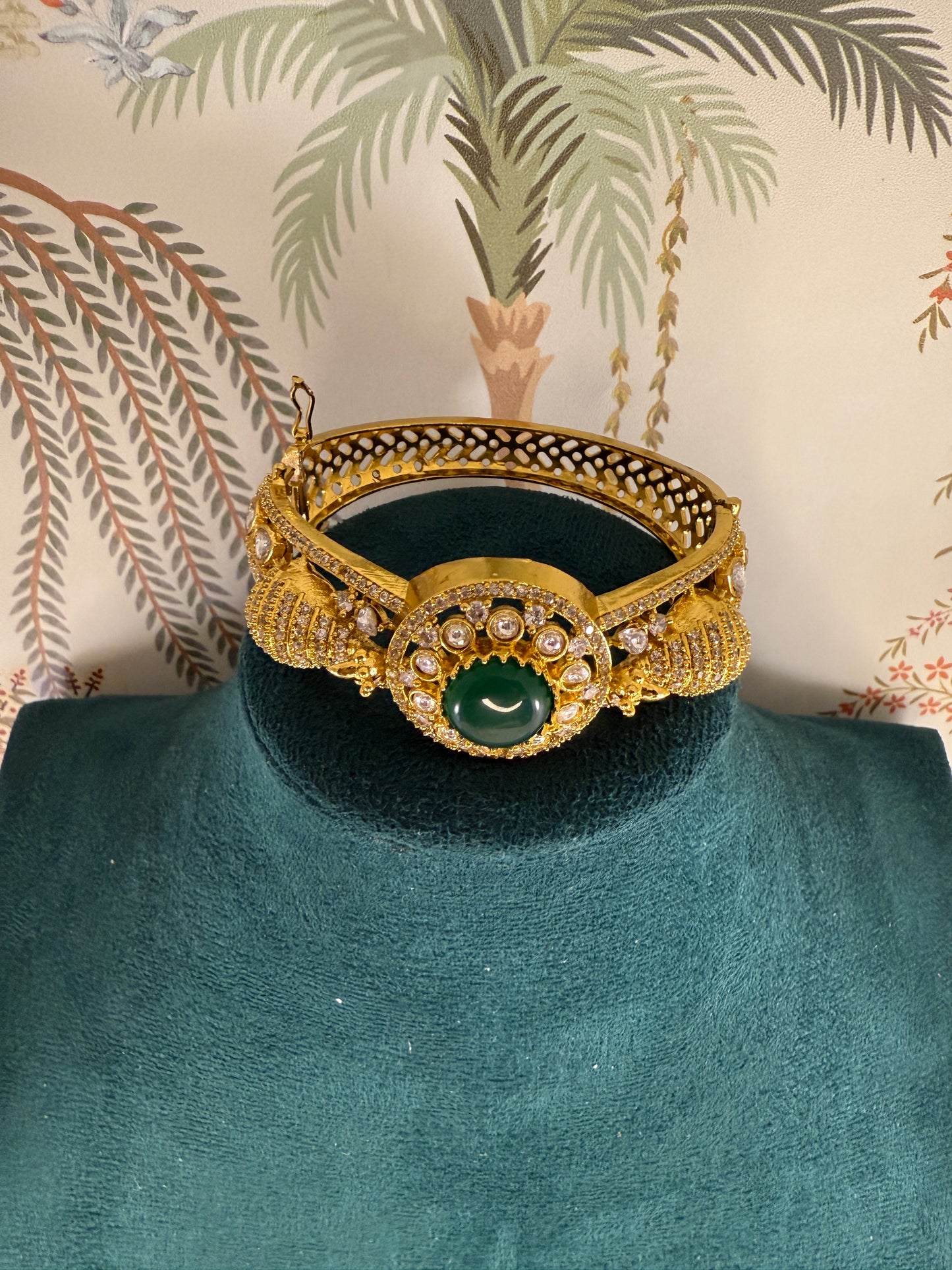 Bangari- AD openable bracelet