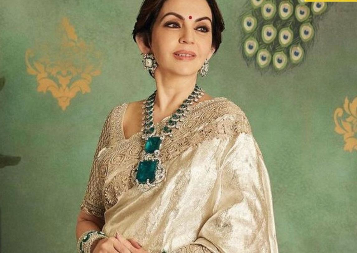 Abhika- Moissanite polki and real doublet
