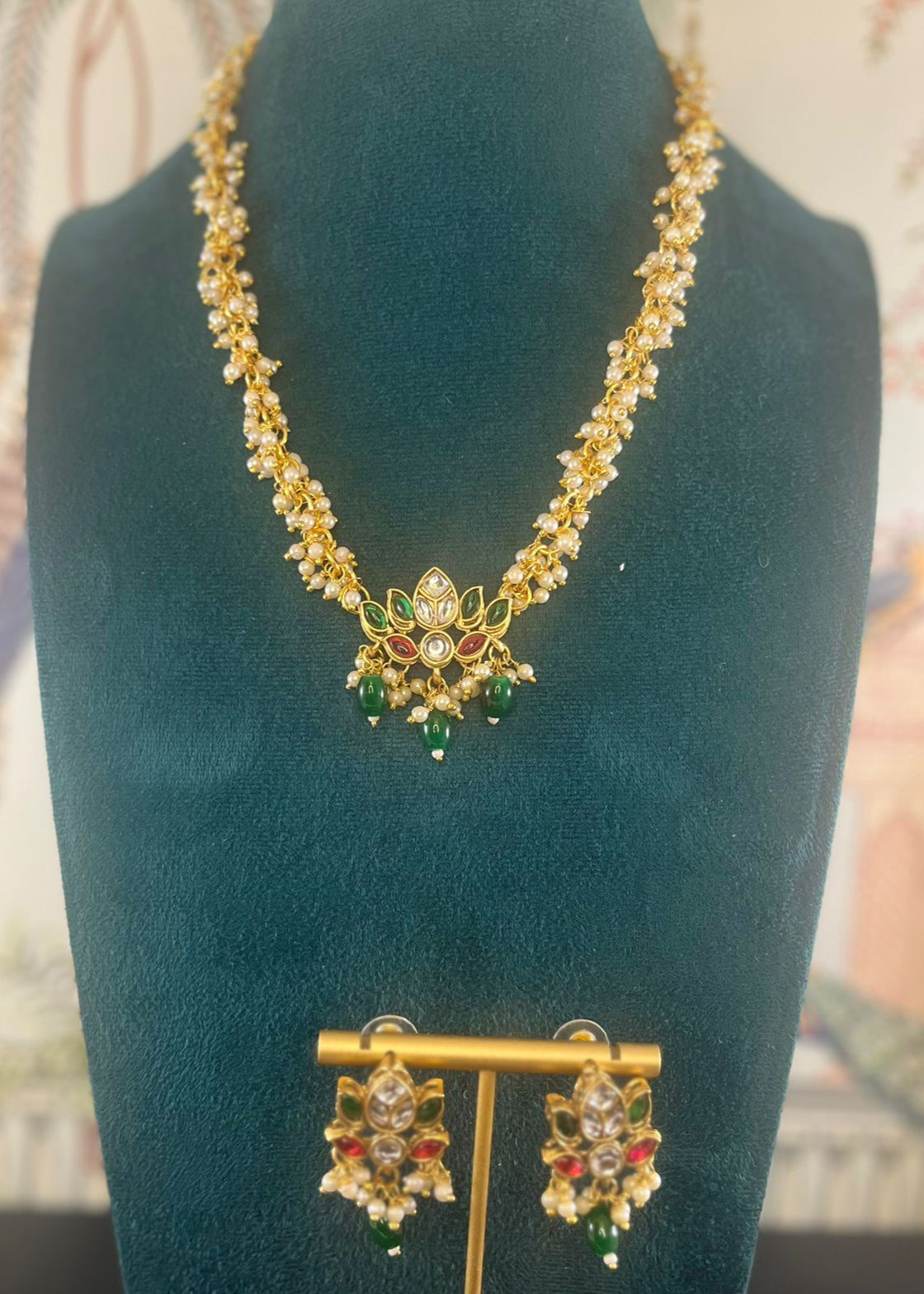 Aadvika Lotus guttapusalu set