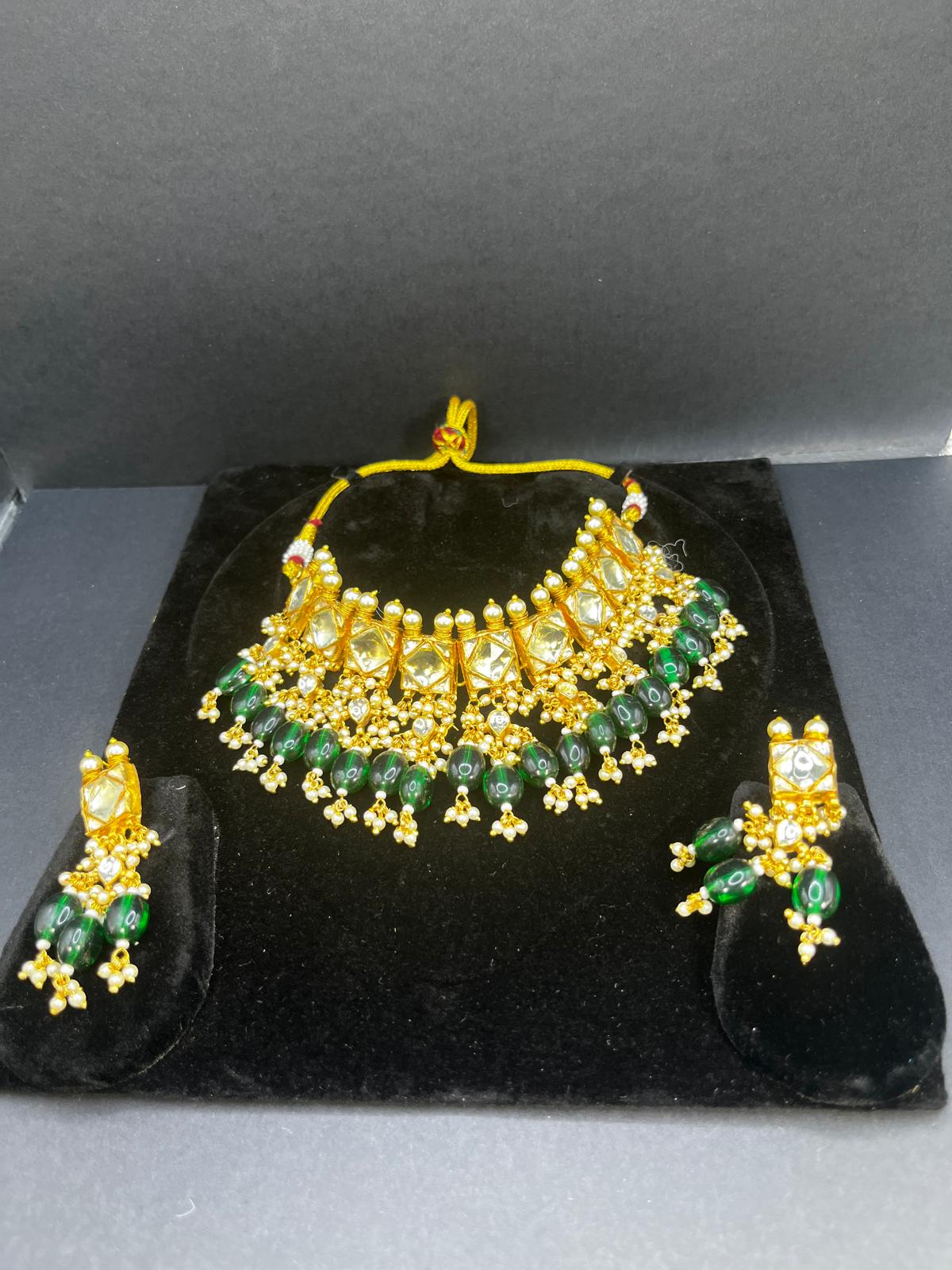Aadya- Real kundan choker in green
