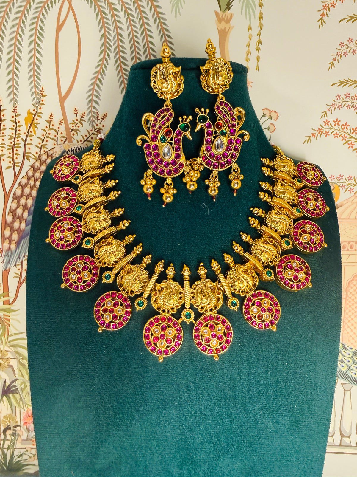 Jadau stones copy bottumala
