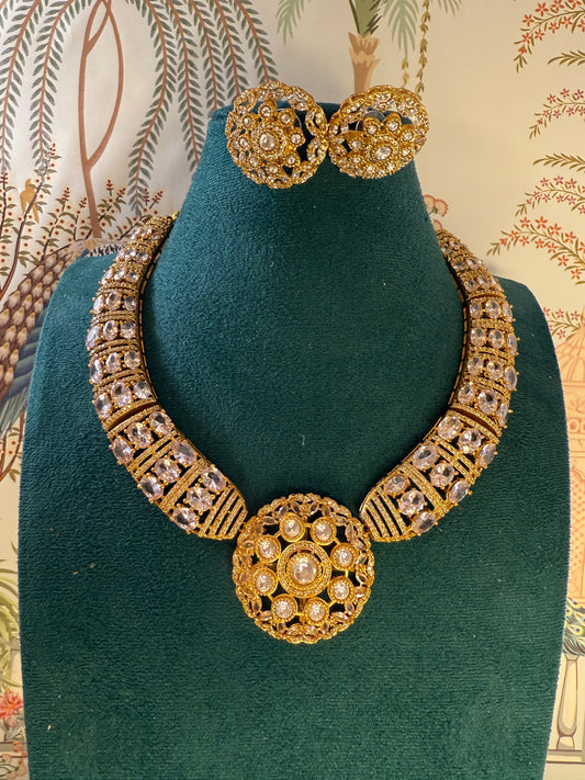 Mandala- Classic white Kundan
