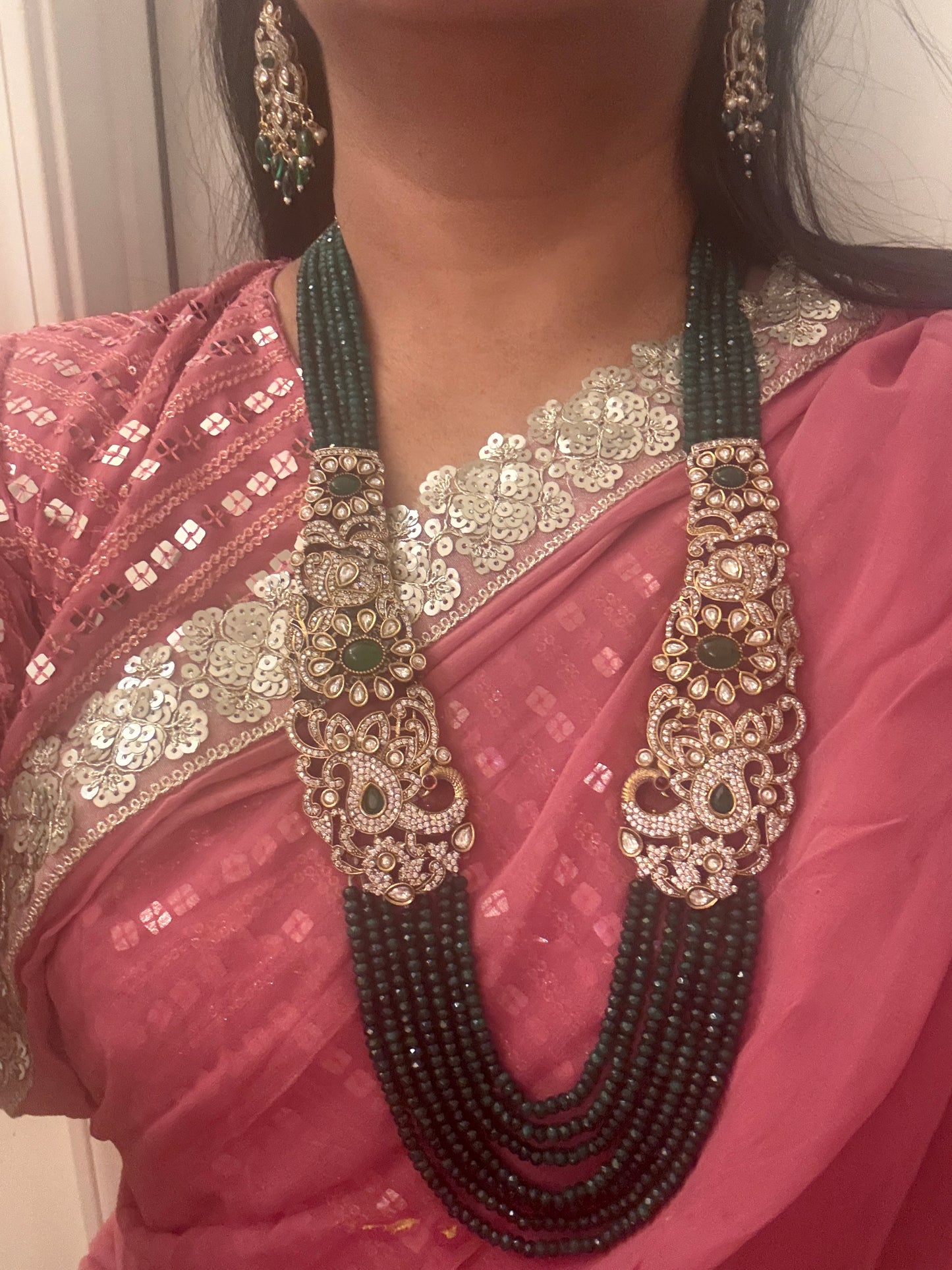Pakhi- crystal layers with 2 heavy Ad broaches