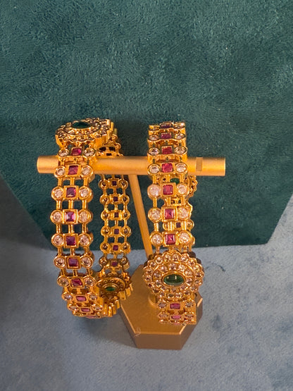 Aabha- bangles