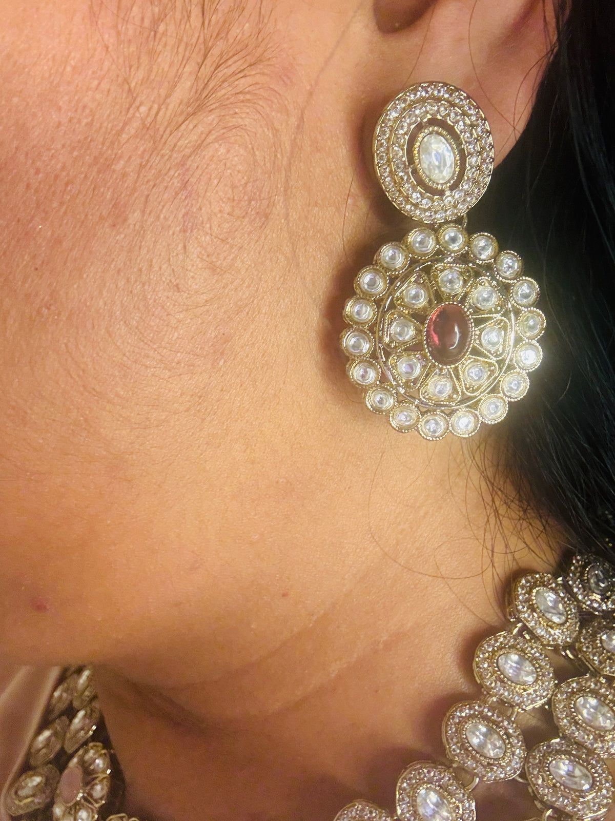 Aabha Navratna double layer
