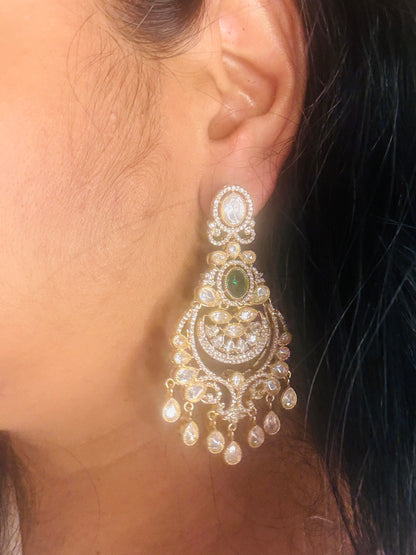 Baisaa - Big kundan earrings