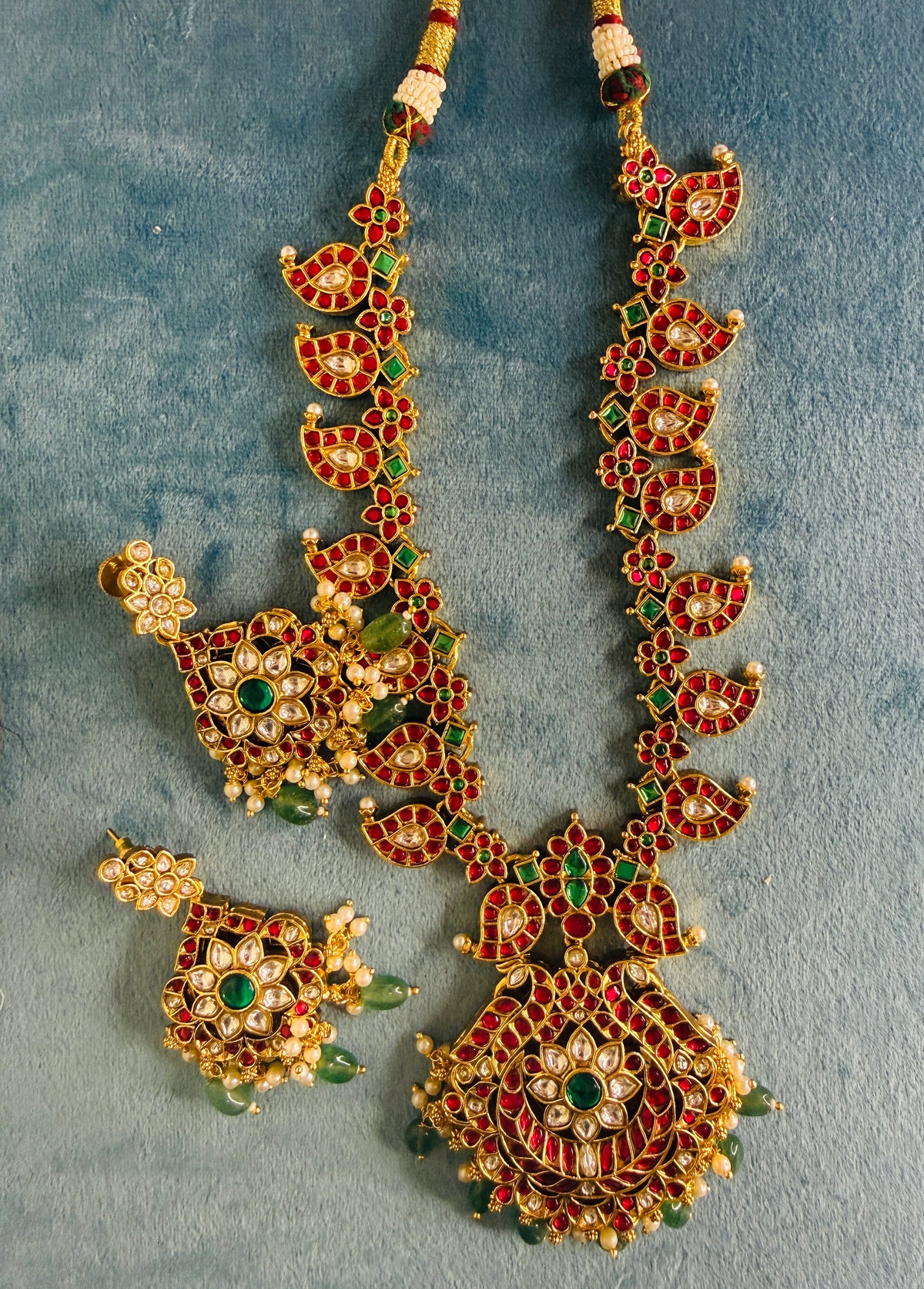 Reversible traditional necklace in kundan and Jadau