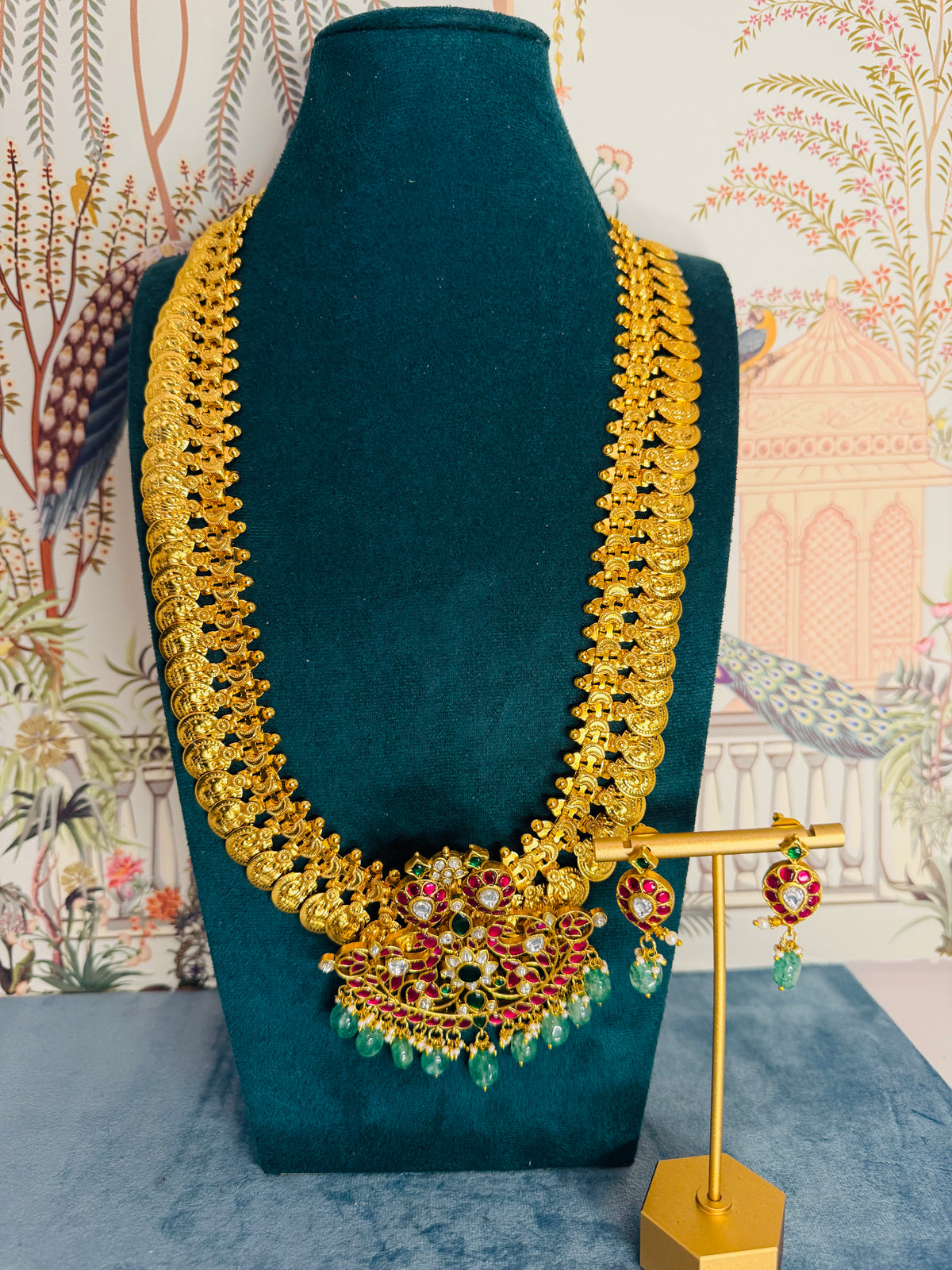 Real Jadau kundan Detachable pendant in Kasu Mala