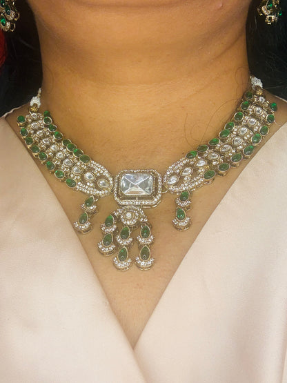 Green stone waterfall look with tikka