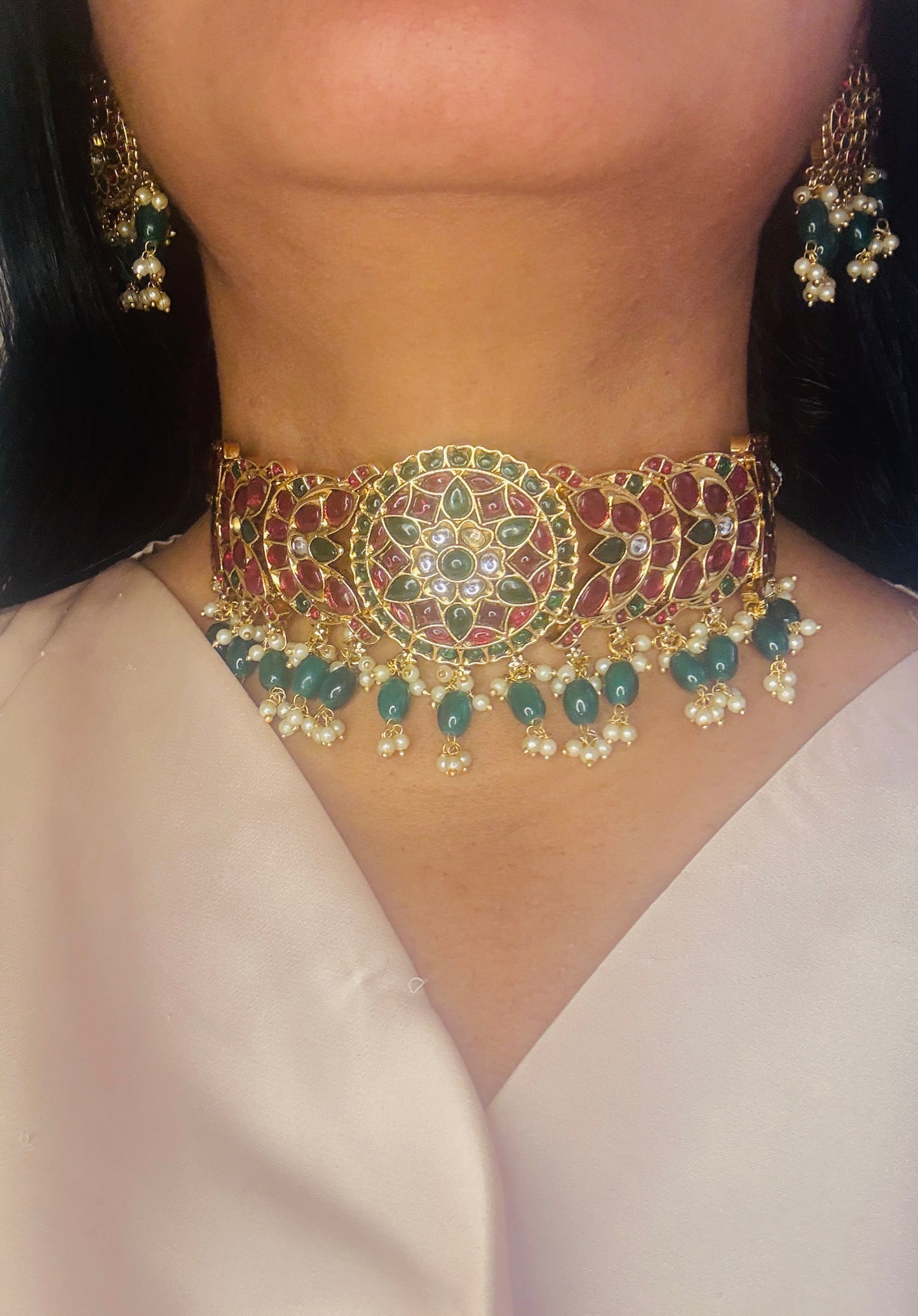 Chakor- classic contemporary