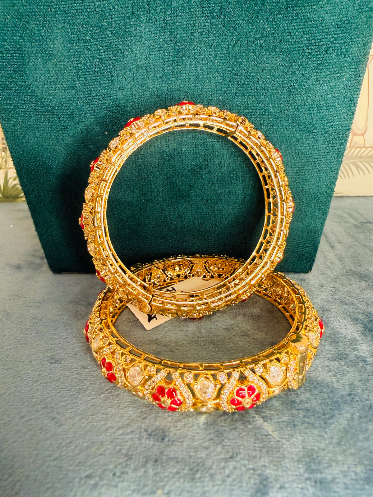 Moissanite epoxy sleek bangles