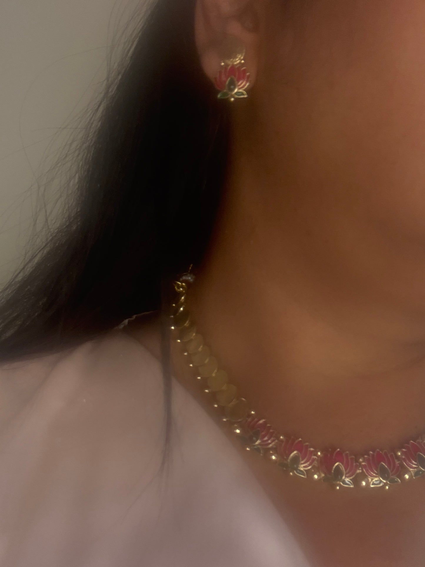 Anya kamal- lotus coin beauty