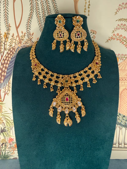Rajwadi- gold look necklace