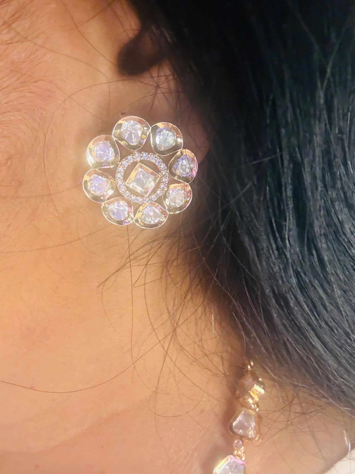 Single line kundan choker