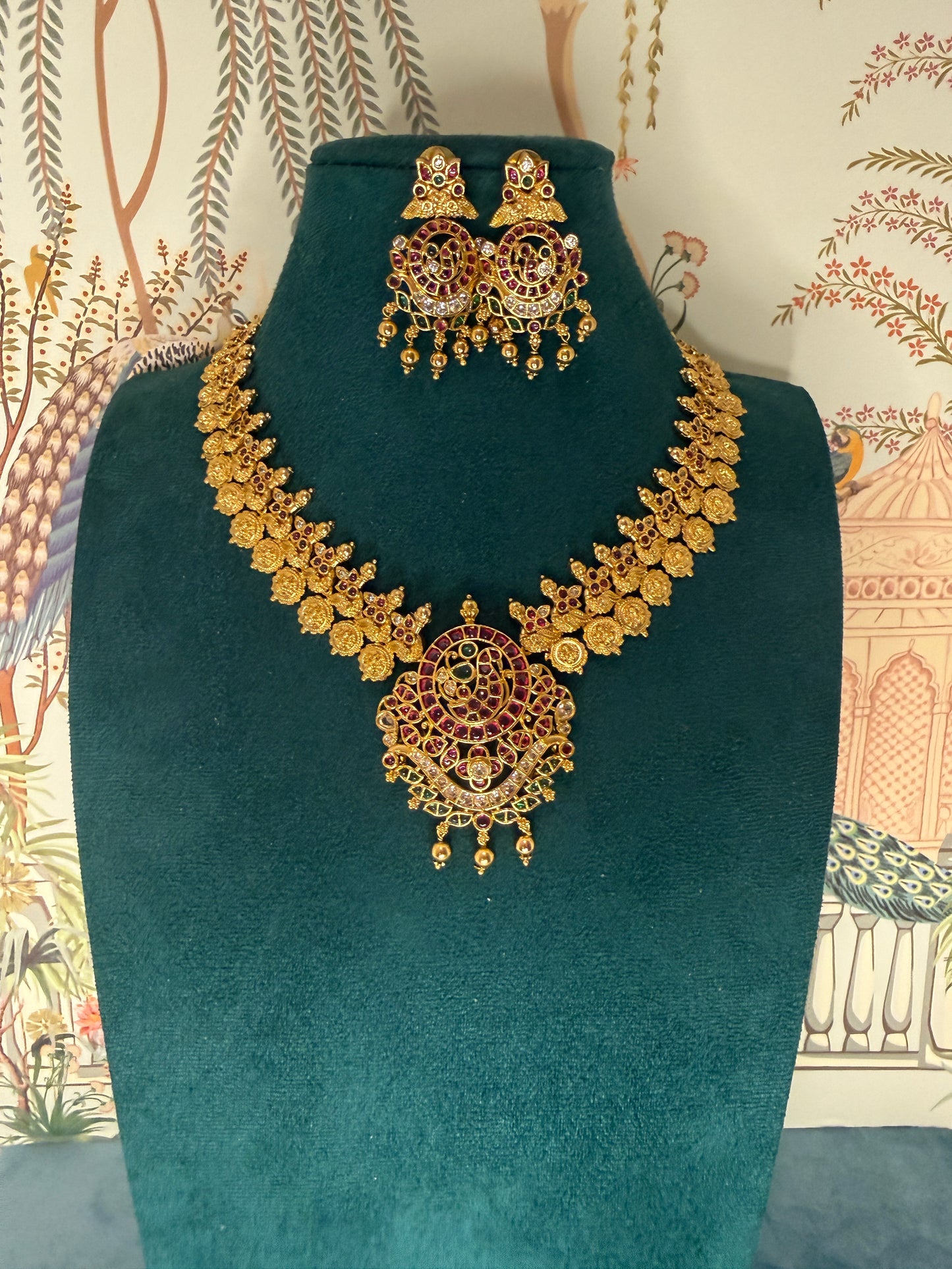 Aabha traditional with short or long option