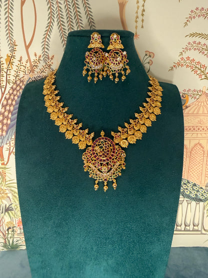 Aabha traditional with short or long option