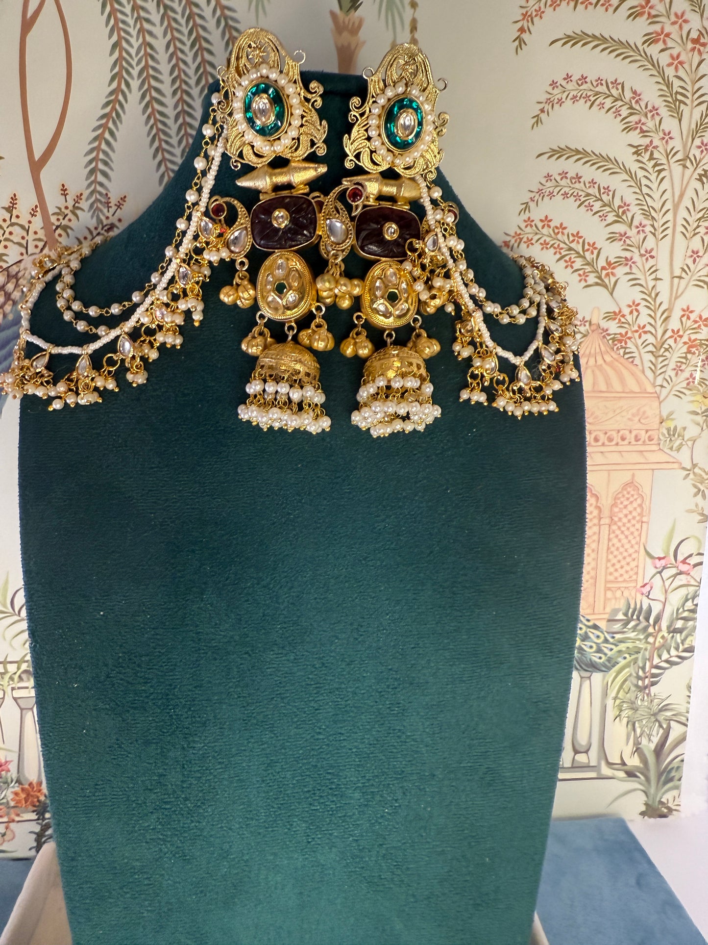 RC- 003 Gold replica with pachi detailing with kundan earchain