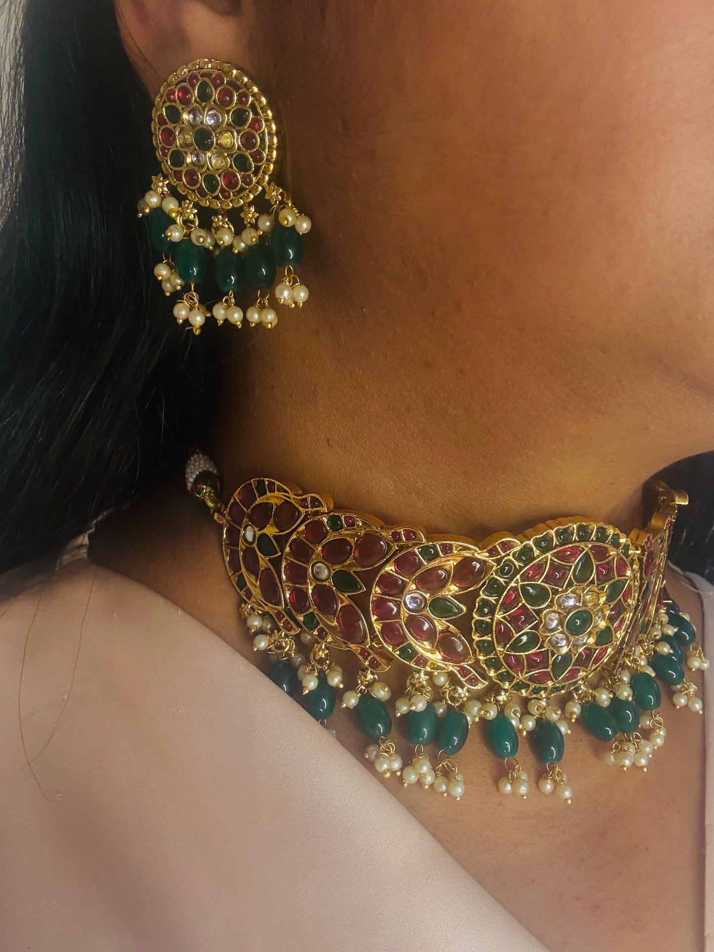 Chakor- classic contemporary