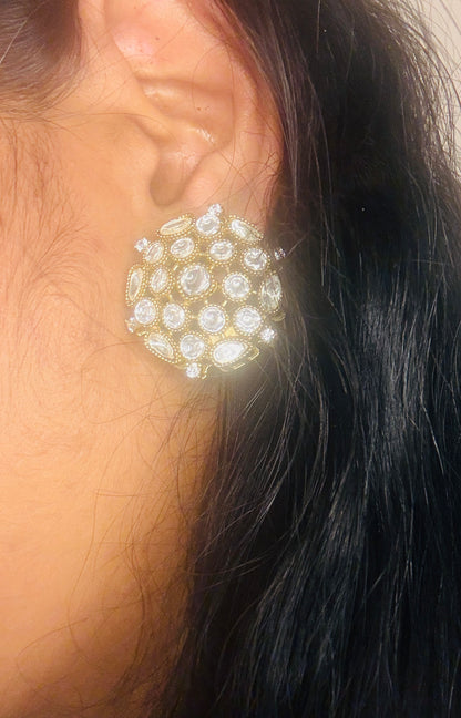 Kundan studs Elegant and stylish