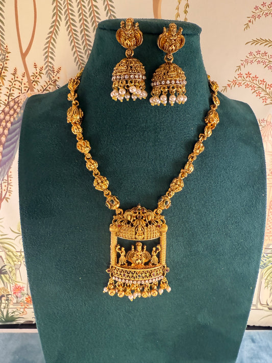 Vasundhara- 3D gorgeous pendant