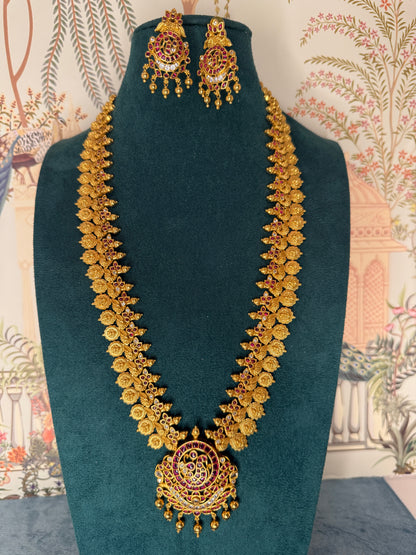 Aabha traditional with short or long option