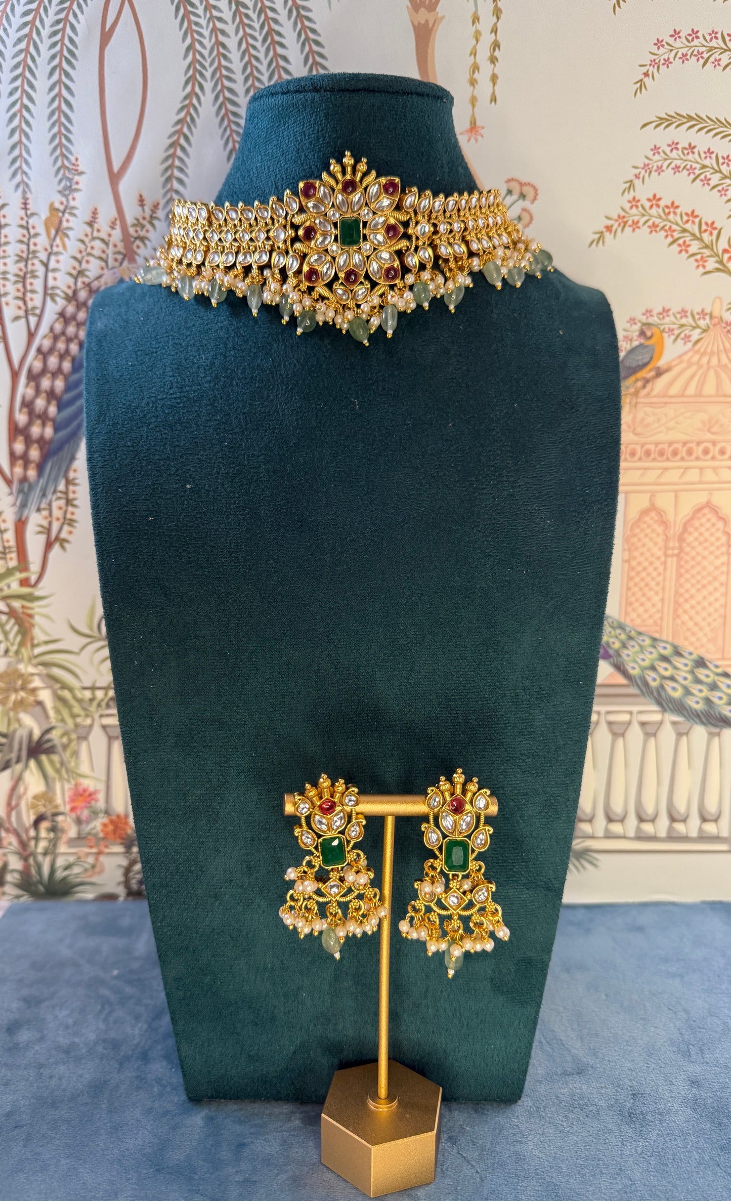 Pushpa- Heavy classic choker