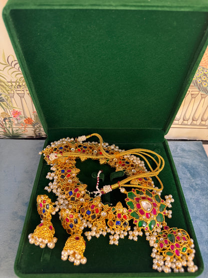 Navratna- Premium Jadau