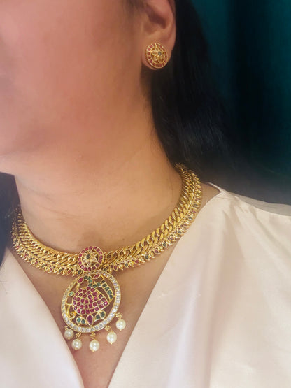 Trini- 3 pendant necklace