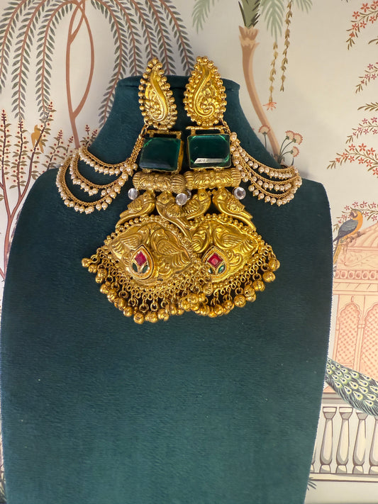 Golden replica chand bali with earchain