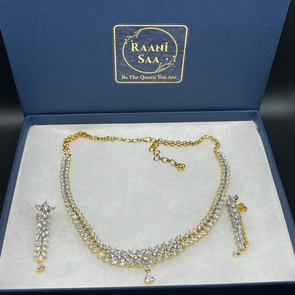 Necklace set 18kt gold polish in Cz